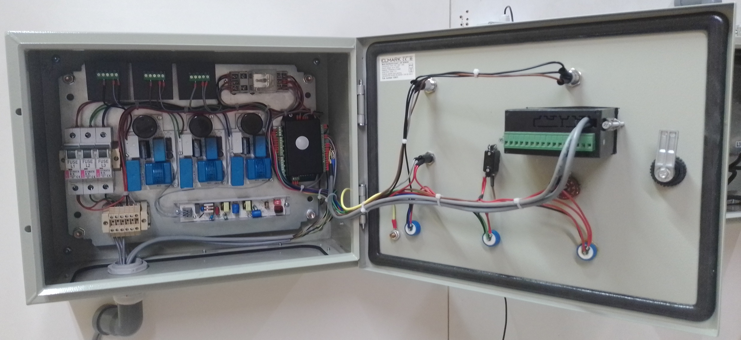 VR4-Voltage Regulator Puzzle inside