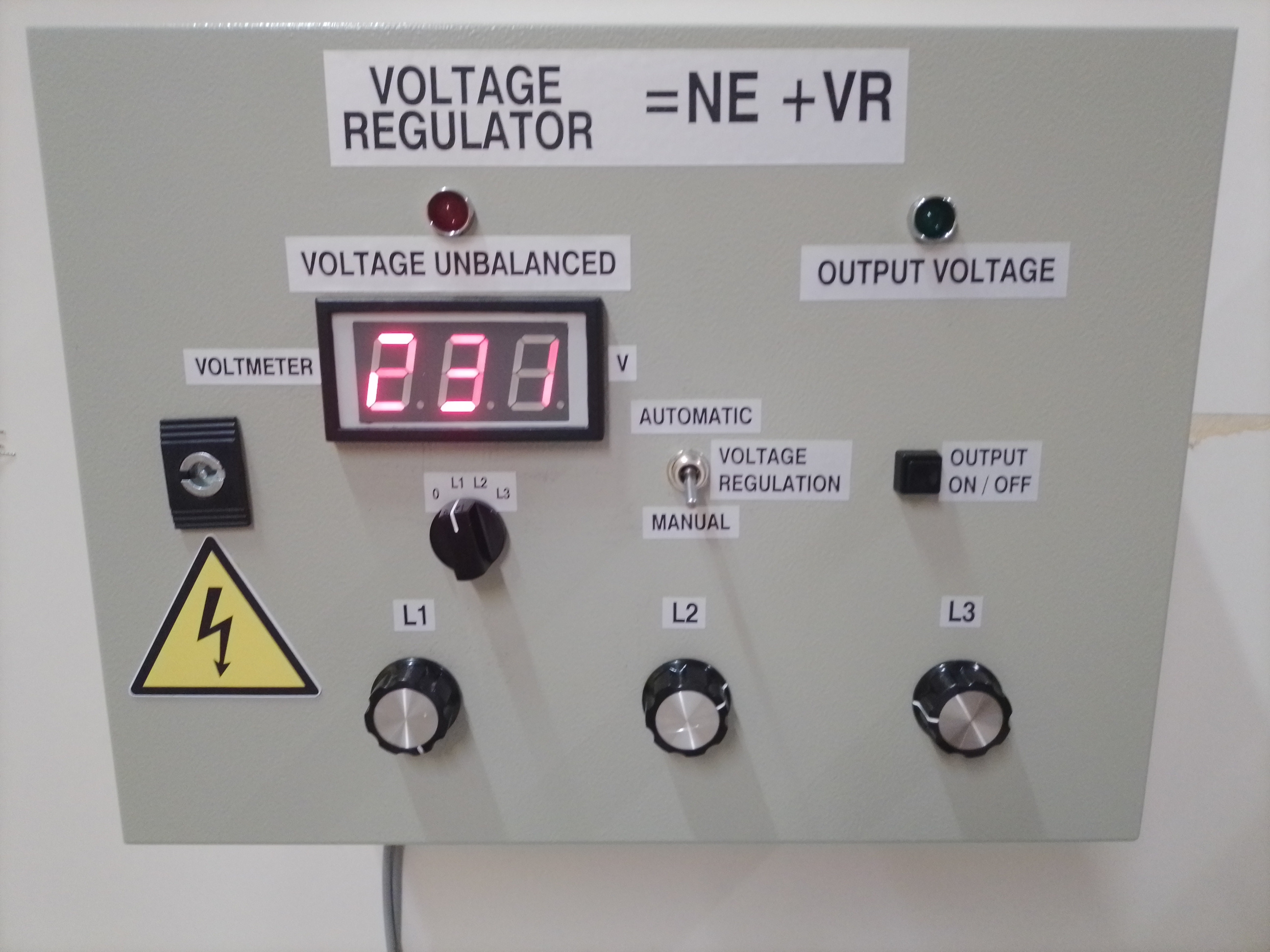 VR4-Voltage Regulator Puzzle Asymmetry LED shuts down